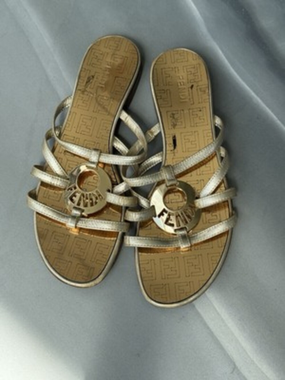 Vintage FENDI GOLD Round LOGO Strappy Flat Sandals Size 37 Metallic USA 7 - Picture 4 of 11